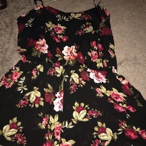 Spaghetti strap short rompers